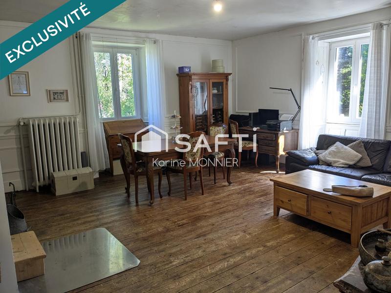 Maison - 330 m² - 12 pièces