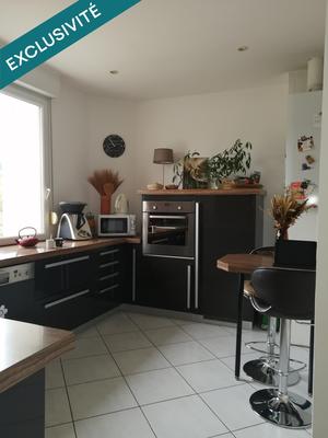 Appartement - 149 m² - 7 pièces