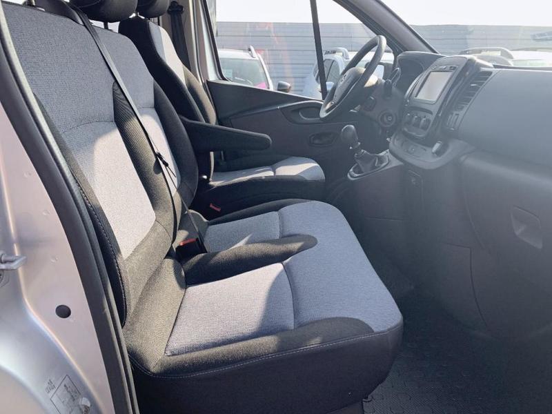 Opel Vivaro Combi K2900 L2h1 1.6 Cdti 125 ch Bi-Turbo ecoFlex s/S Pack Clim +