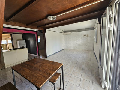 Maison - 77 m² - 3 pièces