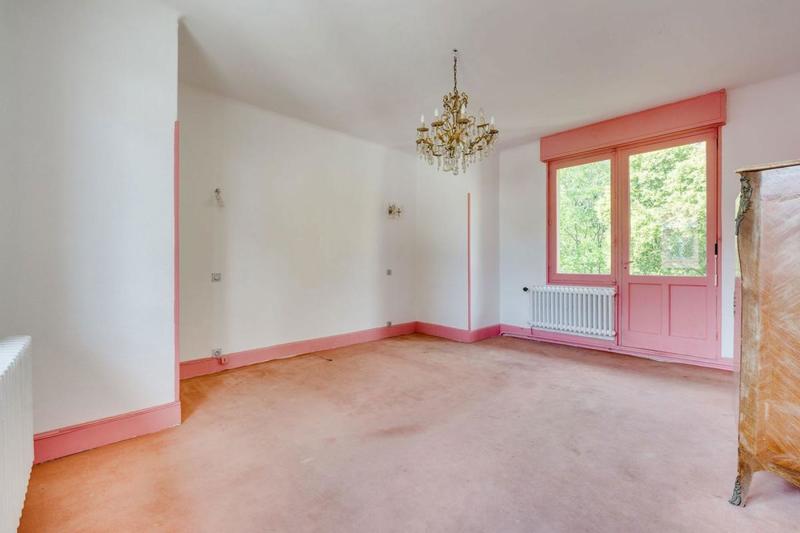 Maison - 255 m² - 7 pièces