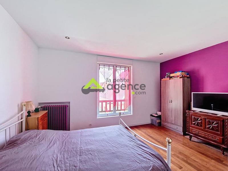 Maison - 170 m² - 8 pièces