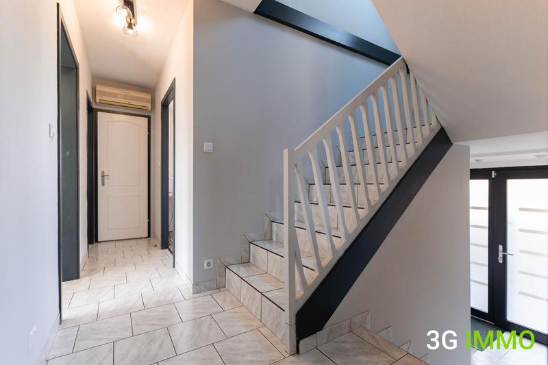 Maison - 107 m² - 5 pièces