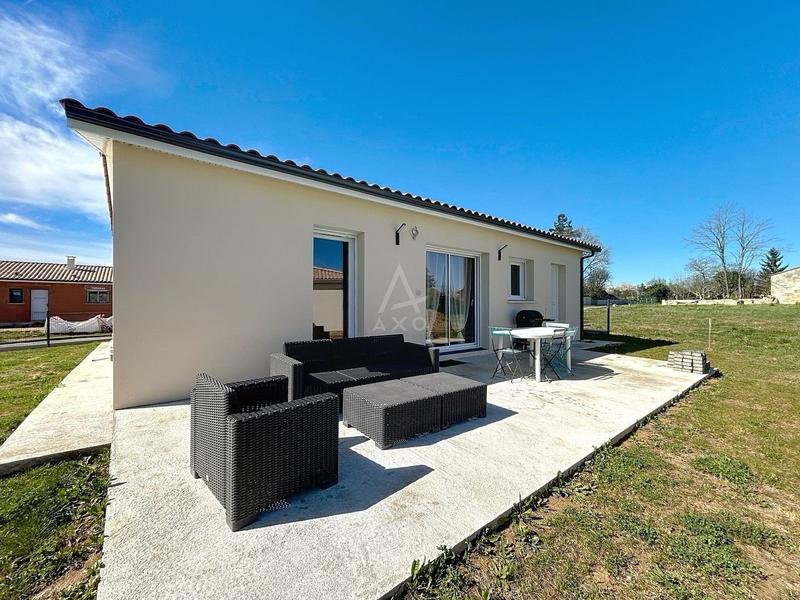 Maison - 67 m² - 3 pièces