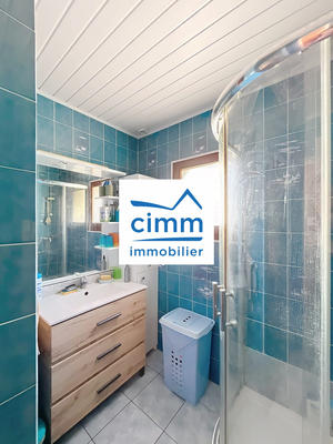 Maison - 95 m² - 5 pièces