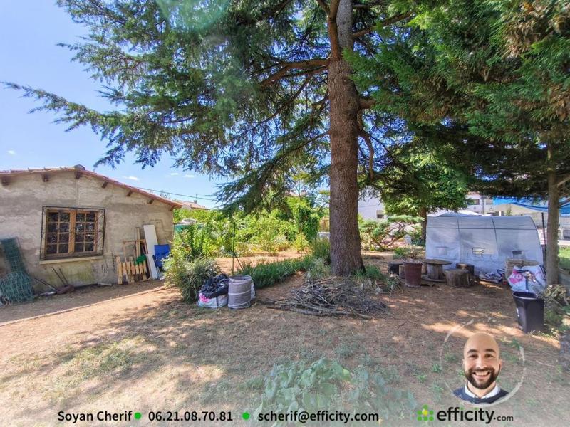 Maison - 99 m² - 5 pièces