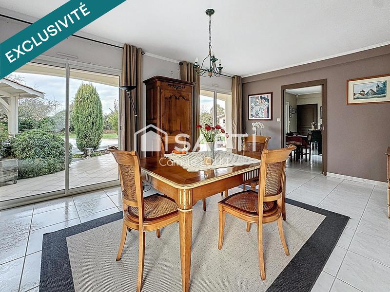 Maison - 180 m² - 7 pièces