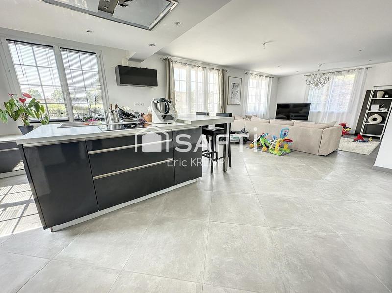 Maison - 135 m² - 6 pièces