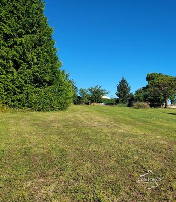 Terrain constructible - 1 165 m²