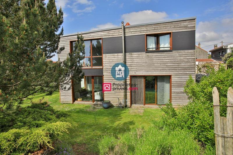 Maison - 146 m² - 5 pièces