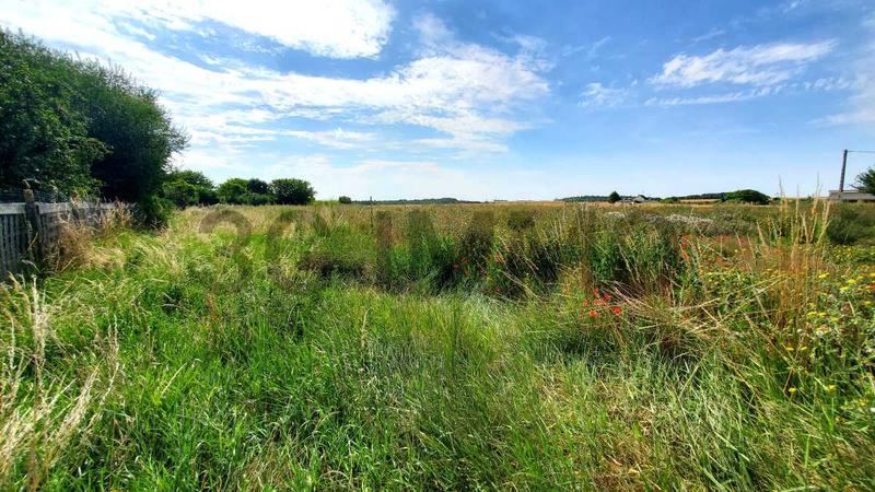 Terrain constructible - 1 149 m²