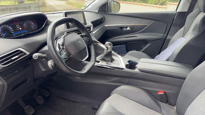 Peugeot 3008 1.2 PureTech 130 Allure Pack - Entretien constructeur