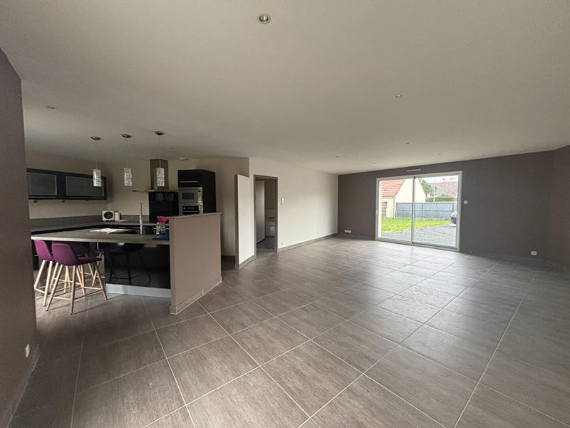 Maison - 191 m² - 8 pièces