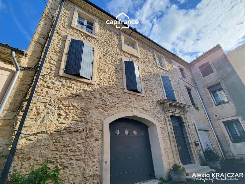 Maison traditionnelle - 139 m² - 4 pièces