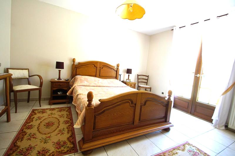 Viager - Maison - 100 m² - 6 pièces