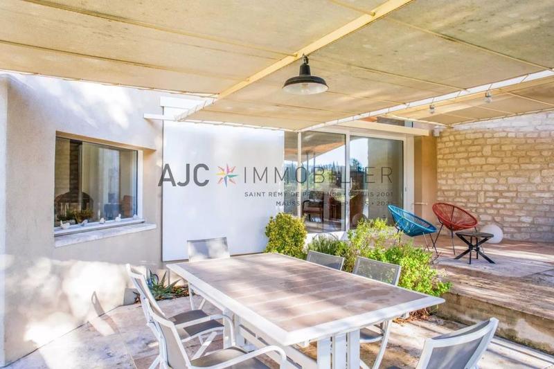 Maison - 278 m² - 6 pièces