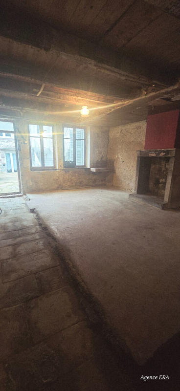 Maison - 215 m² - 8 pièces