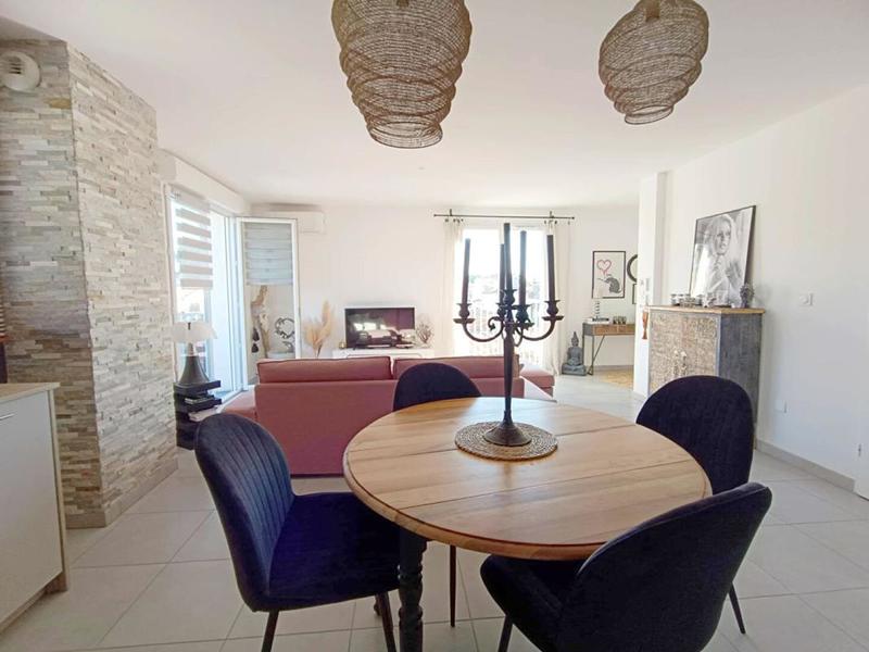 Appartement - 75 m² - 3 pièces
