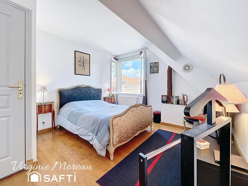 Maison - 96 m² - 6 pièces