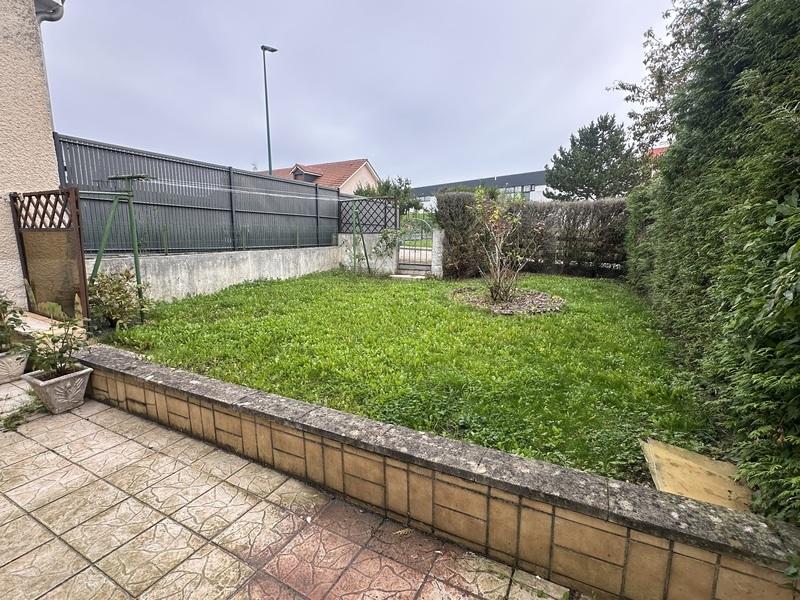 Maison - 76 m² - 5 pièces