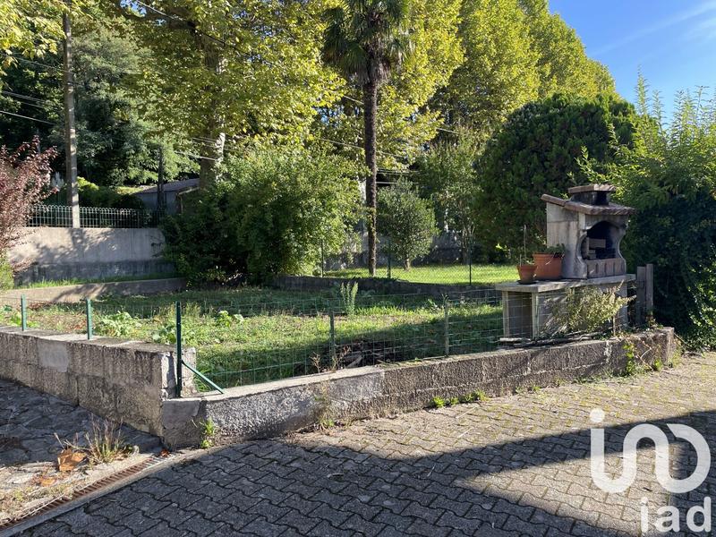 Maison - 122 m² - 7 pièces