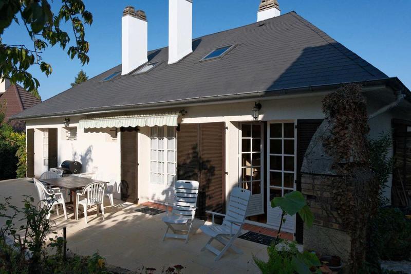 Maison - 137 m² - 7 pièces