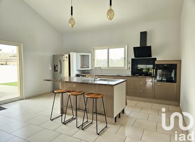 Maison - 186 m² - 10 pièces