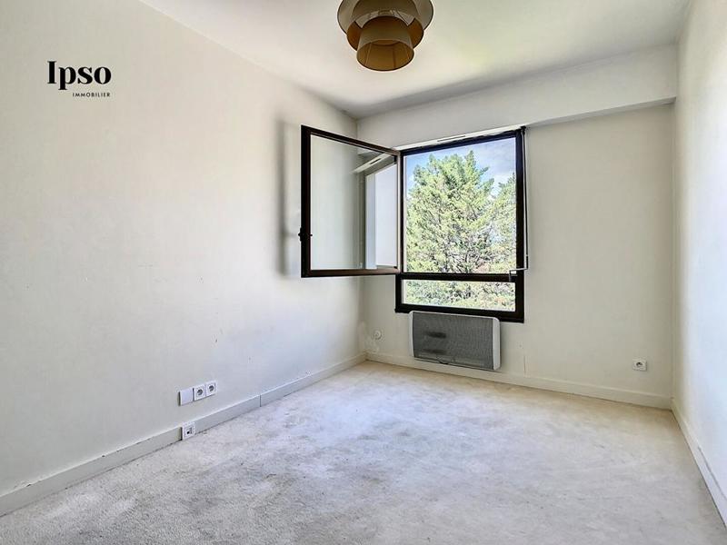 Appartement - 77 m² - 3 pièces