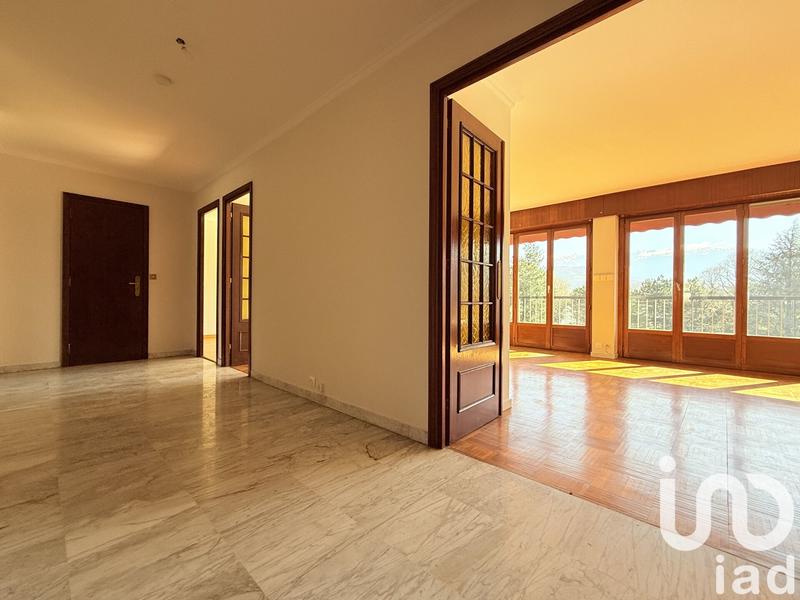 Appartement - 108 m² - 4 pièces