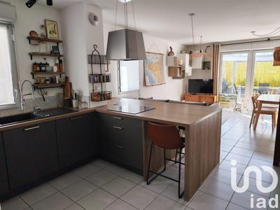 Maison - 95 m² - 5 pièces