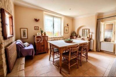 Maison de village - 90 m² - 4 pièces