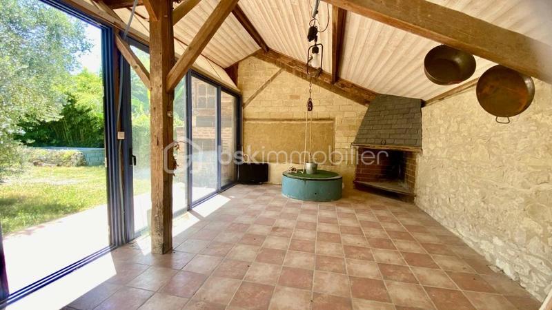 Maison en pierre - 146 m² - 6 pièces
