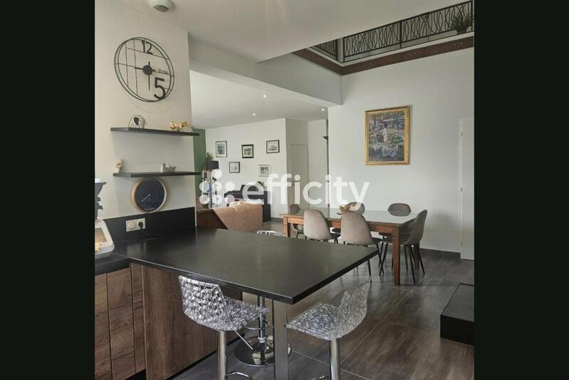 Maison - 144 m² - 6 pièces