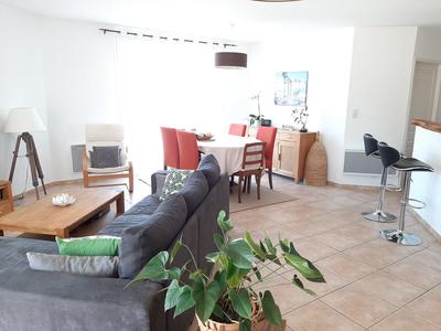 Villa - 101 m² - 4 pièces