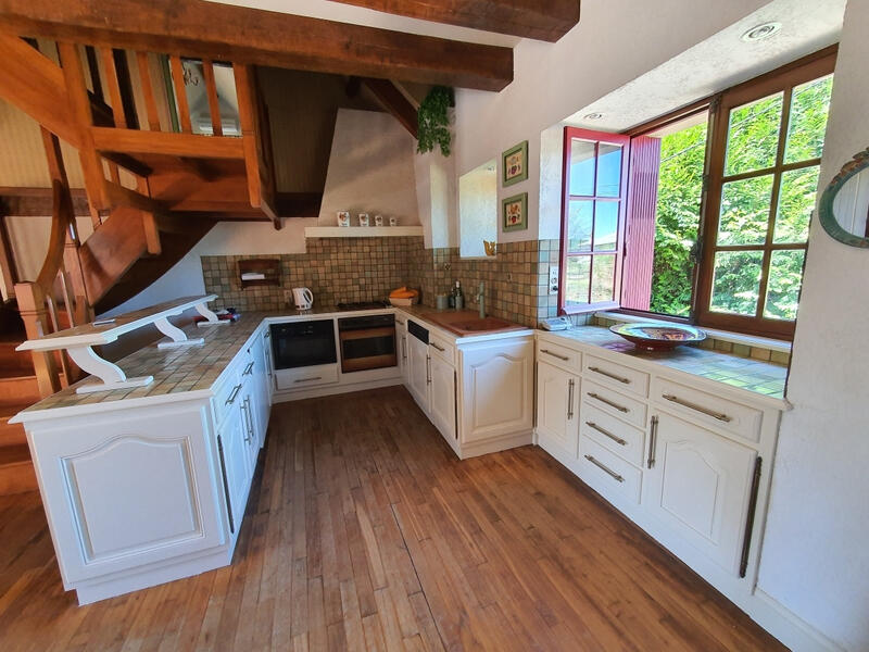 Maison - 102 m² - 4 pièces