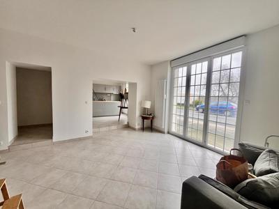 Appartement - 83 m² - 3 pièces