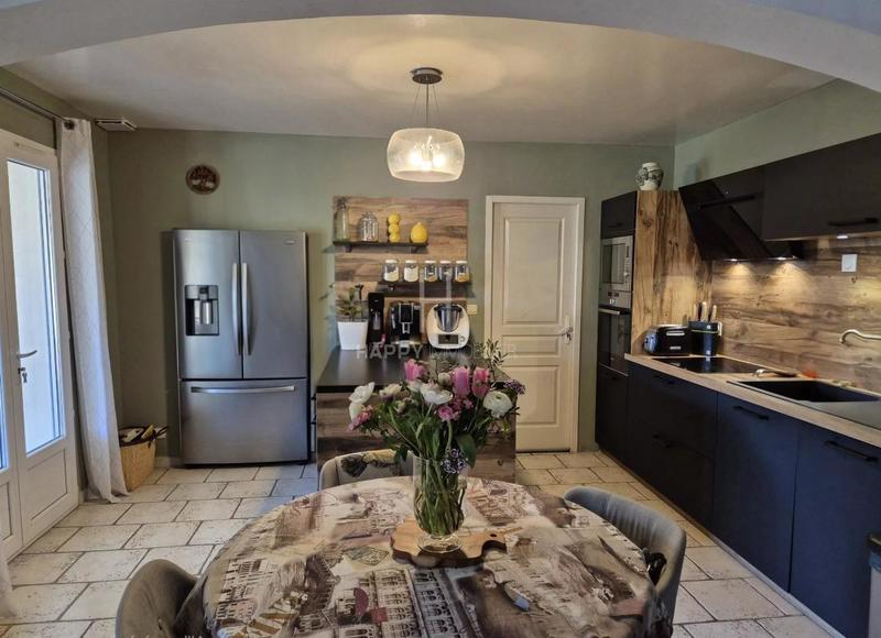 Maison - 100 m² - 4 pièces