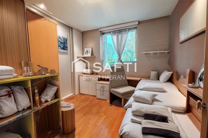 Maison - 190 m² - 6 pièces