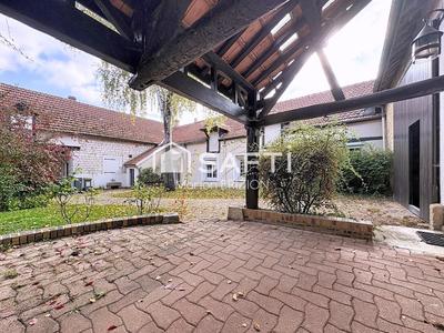 Maison - 142 m² - 6 pièces