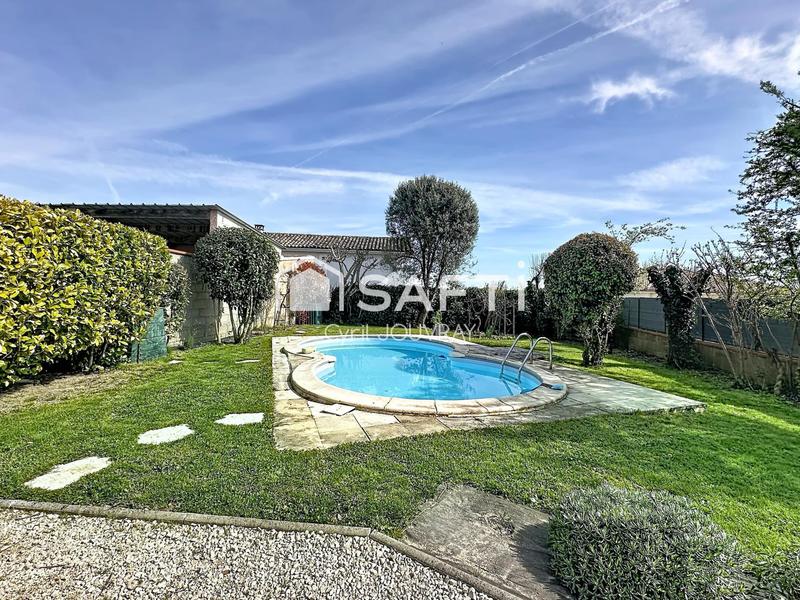 Maison - 88 m² - 4 pièces