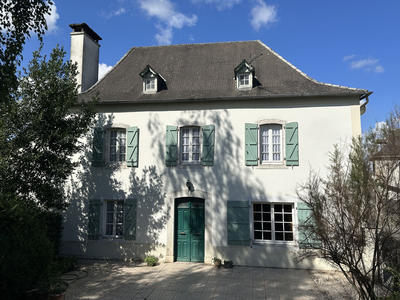 Maison de village - 150 m² - 7 pièces