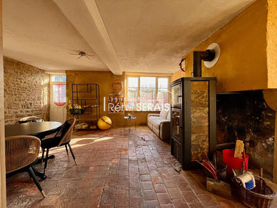 Maison - 137 m² - 6 pièces