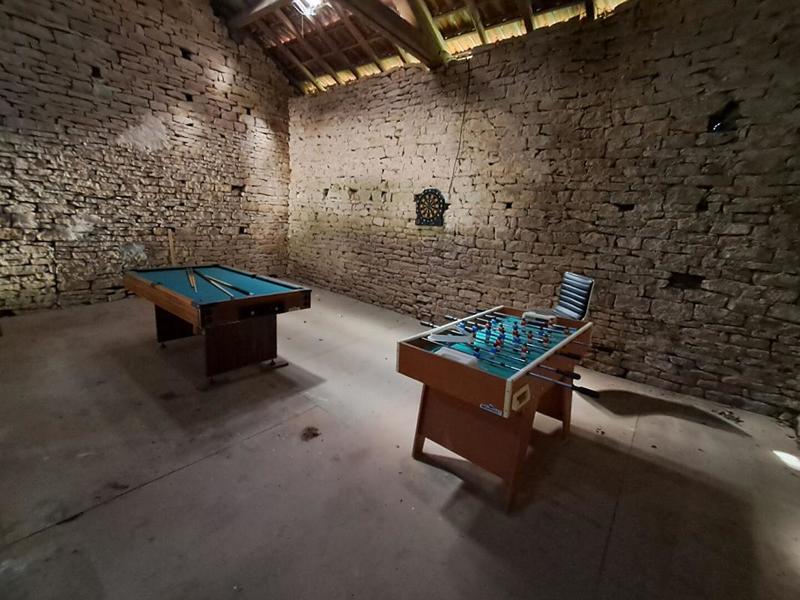 Maison - 155 m² - 9 pièces