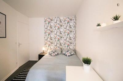 Chambre - 10 m² - 5 pièces