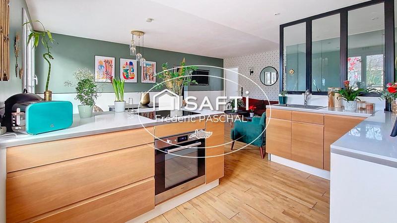 Appartement - 77 m² - 4 pièces