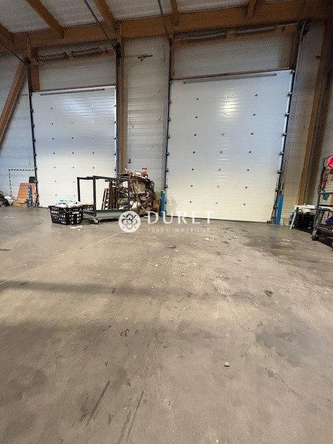 Local d'activités - 625 m²