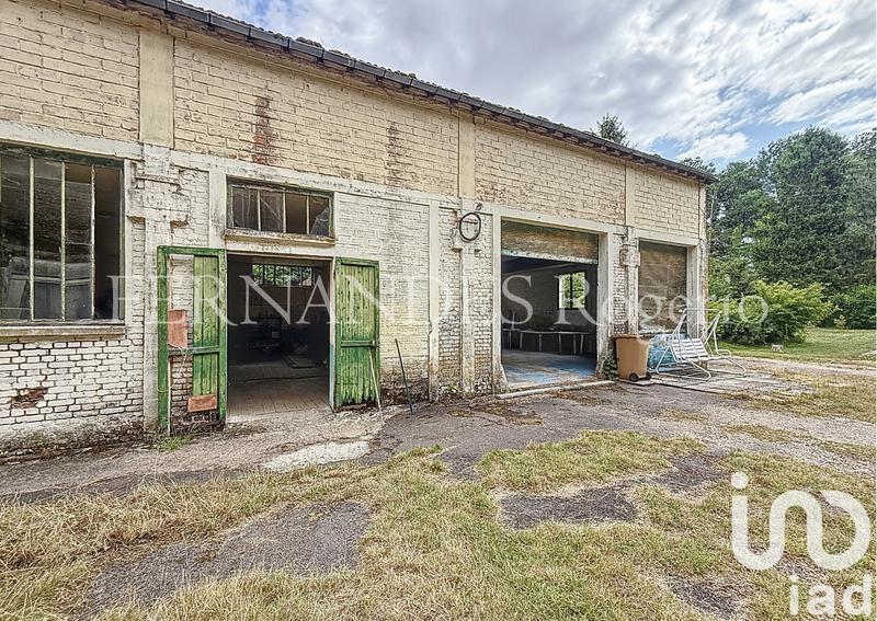 Maison - 196 m² - 8 pièces