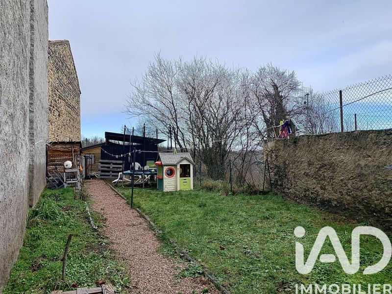 Maison de village - 94 m² - 5 pièces