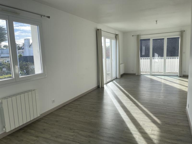 Appartement - 80 m² - 3 pièces