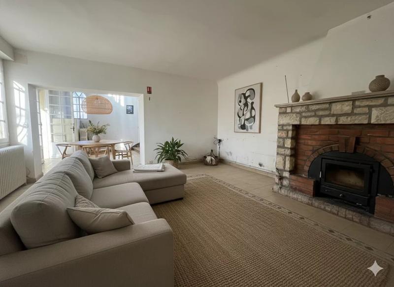 Villa - 199 m² - 6 pièces